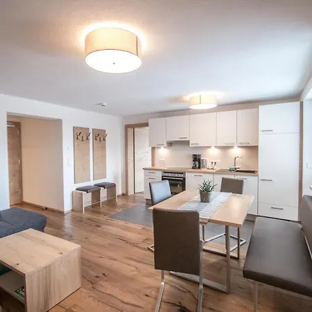 Gaestehaus Sonne Lejlighed Bichlbach